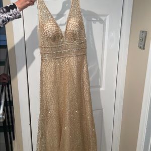 Unworn prom dress
